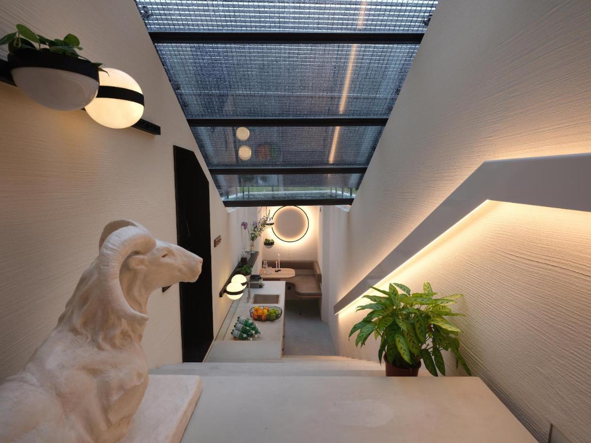 vondice hotel Amsterdam Esterno foto