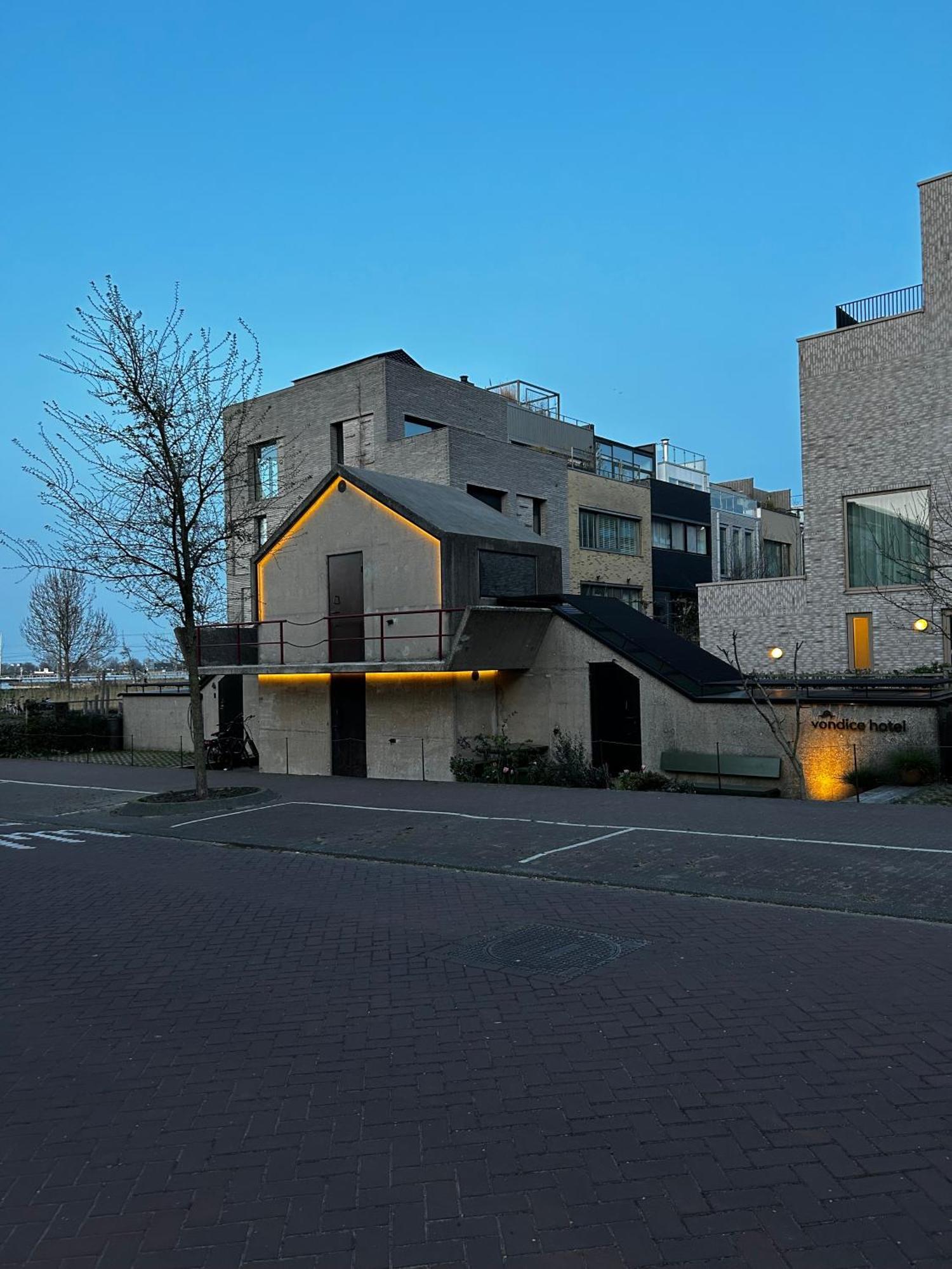 vondice hotel Amsterdam Esterno foto